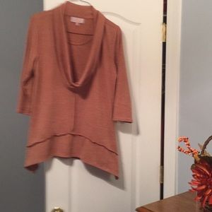 Cowl neck sweater with handkerchief hem